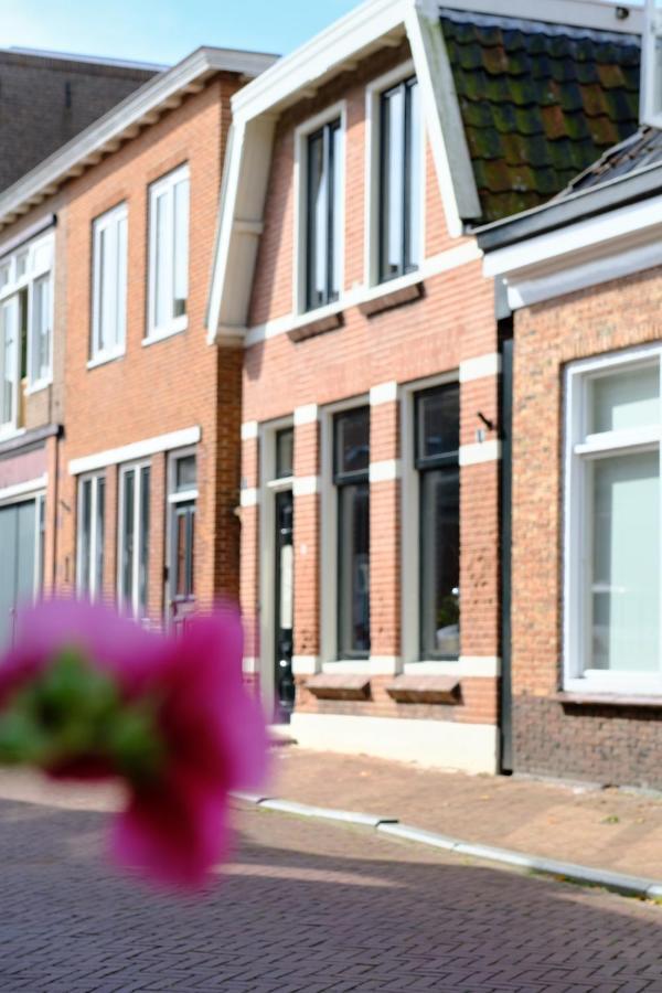 Gasthuys Anjelier Apartment Dokkum Bagian luar foto